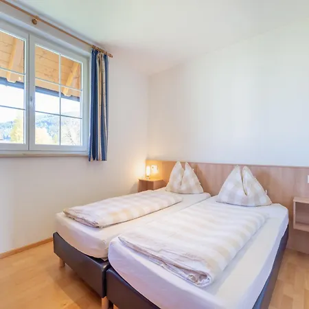 Ski-in Ski-out With Unique Views