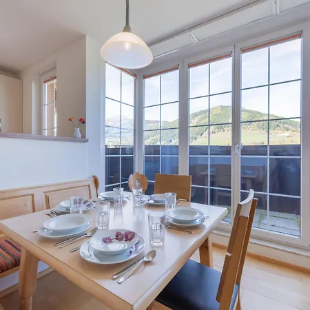 דירה Ski-in Ski-out With Unique Views