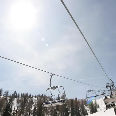 Ski-in Ski-out With Unique Views דירה סנט מרגרטהן אים לונגאו