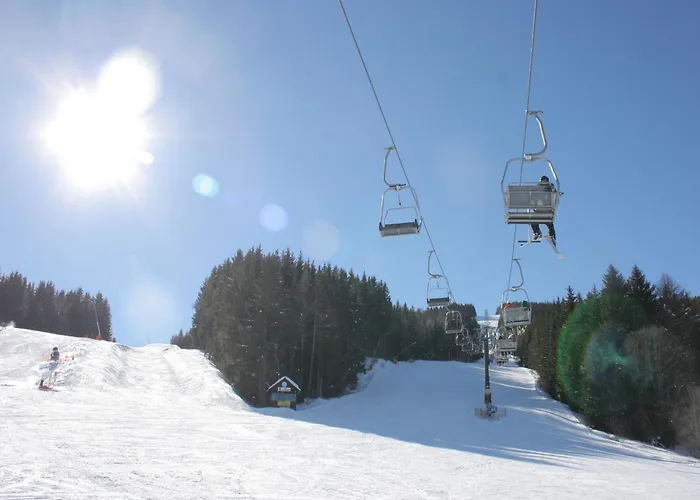 Ski-in Ski-out With Unique Views *